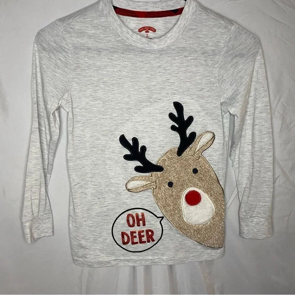 Grey Holiday Time Oh Deer Pajama Shirt Size M(8)